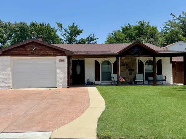 7145 Newcastle Pl, North Richland Hills, TX 76182