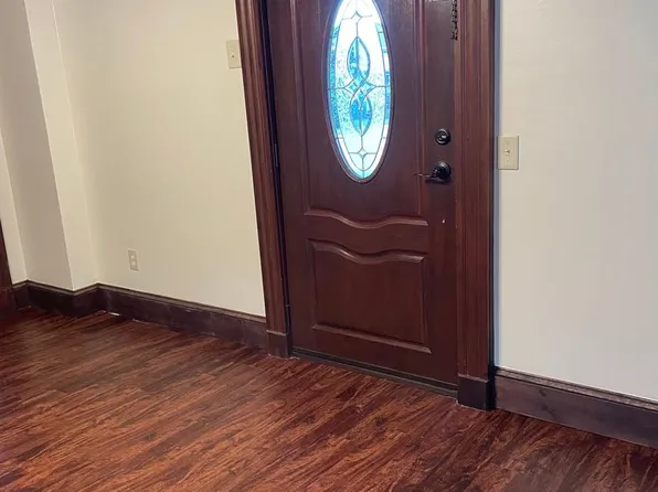 185 Market St, Cortland, OH 44410