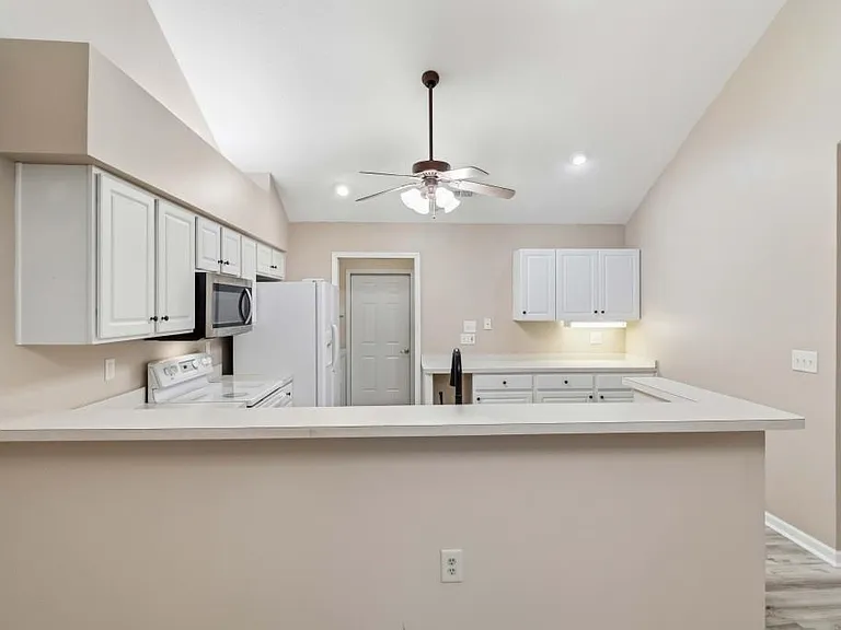 17106 Harvest Ridge Ln — Photo 9