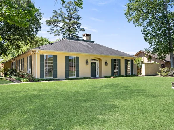 2660 Thomas Rd, Beaumont, TX 77706