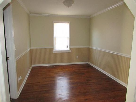 3rd image of 506 Phillips St
