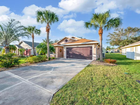 2827 SW Versailles Terrace, Stuart, FL 34997