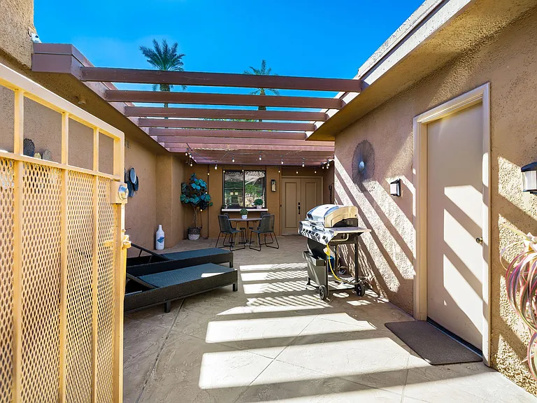 56 La Ronda Dr — Photo 21
