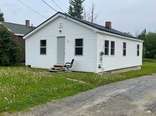 28 Howard St, Presque Isle, ME 04769
