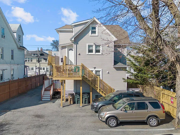 48 Lockwood Ave #3 — Photo 23