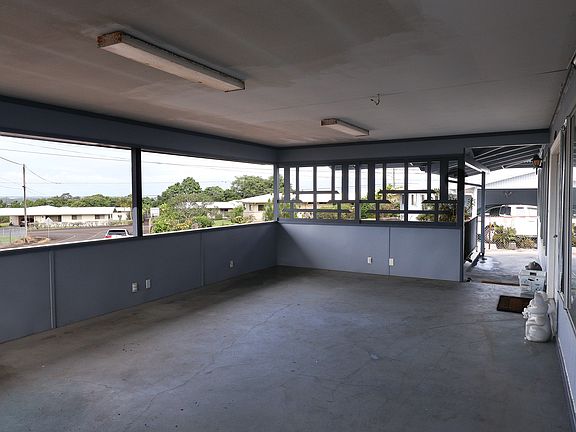 3rd image of 321 Pakika Pl