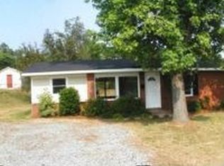 405 Ashburn St, Graham, NC 27253