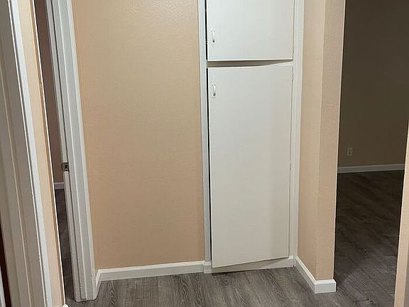2nd image of 455 W Sunset Blvd APT 6