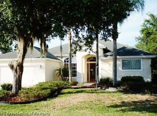 5063 Strafford Oaks Dr, Sebring, FL 33872