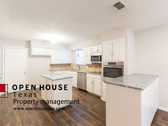 4th image of 6908 Briardale Dr