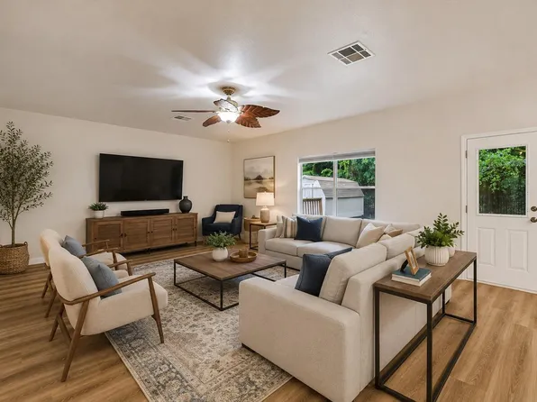 111 Dove Song Dr, Leander, TX 78641