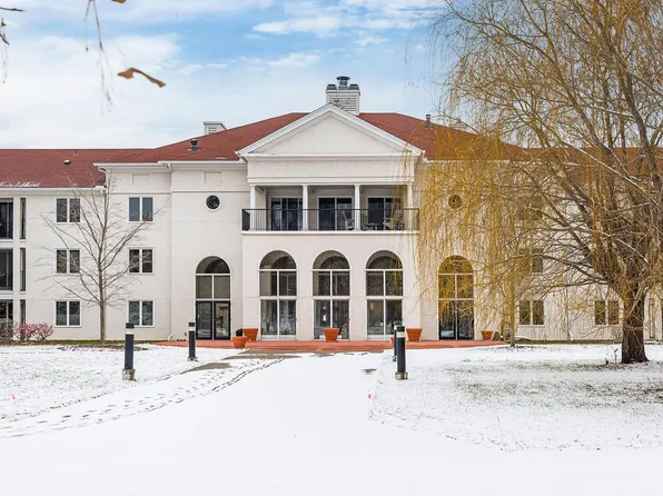 1666 Coffman St APT 232, Falcon Heights, MN 55108