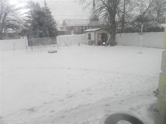 2nd image of 167 Glendale Ave