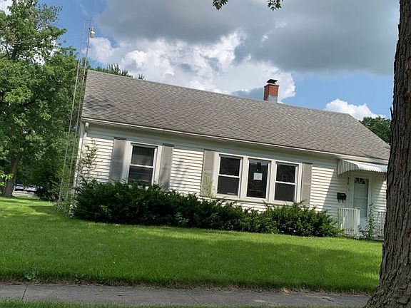 3rd image of 510 S Yates Ave