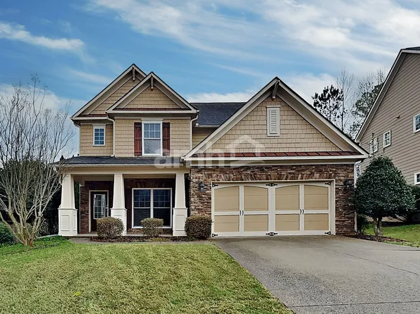 7860 Keepsake Ln, Flowery Branch, GA 30542