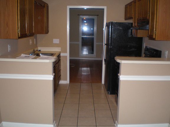 5th image of 2946 Governors Ct