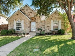 1684 Yosemite Dr, Lewisville, TX 75077