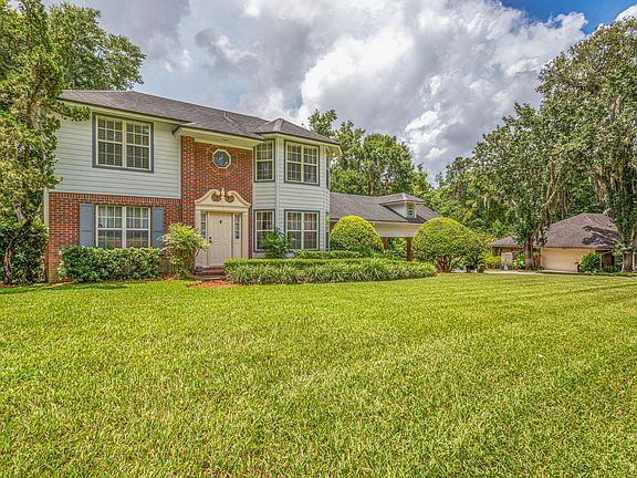 4th image of 10966 Creekview Dr