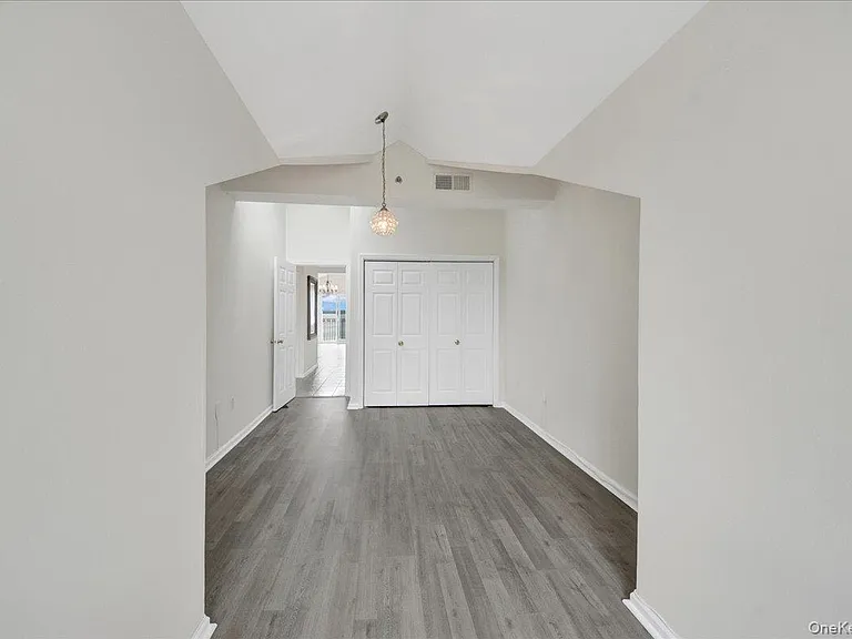 1424 Outlook Ave #3 — Photo 10