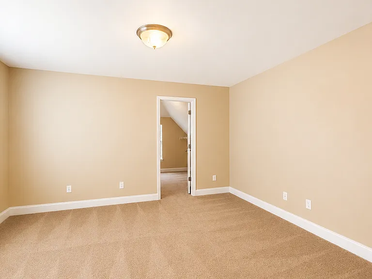 273 N Prince Henry Way — Photo 5