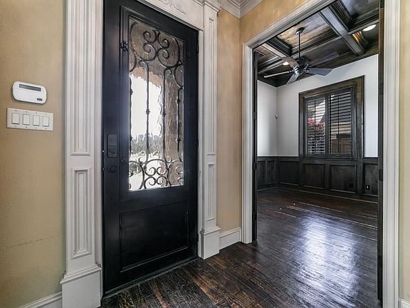 5th image of 1217 Verona Way