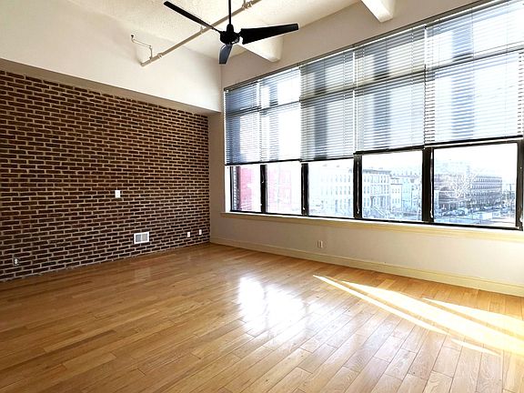 2nd image of 302 Communipaw Ave #209