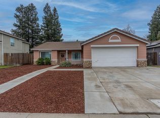 2729 Gleneagles Dr, Riverbank, CA 95367