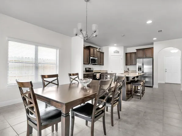 1729 Waterford Sound Blvd, Gulf Breeze, FL 32563