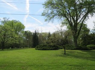 1600 Cloverdale Ave, Highland Park, IL 60035