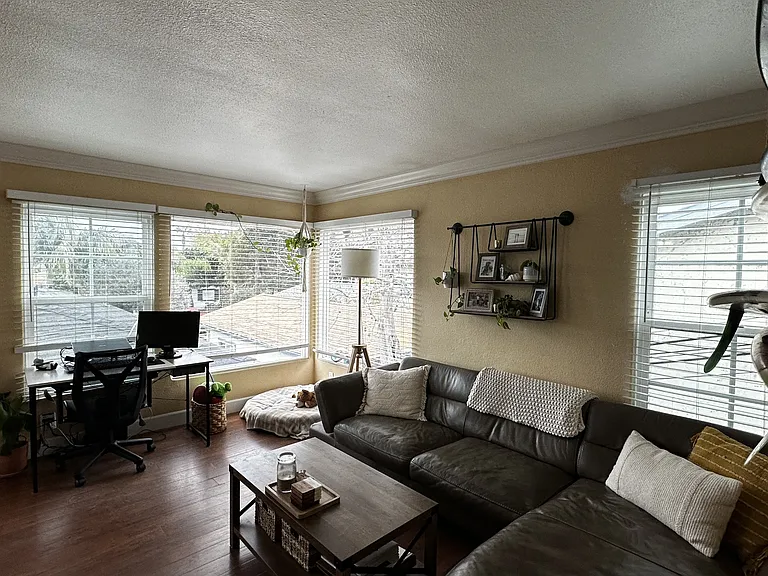 4872 Muir Ave #1 — Photo 3