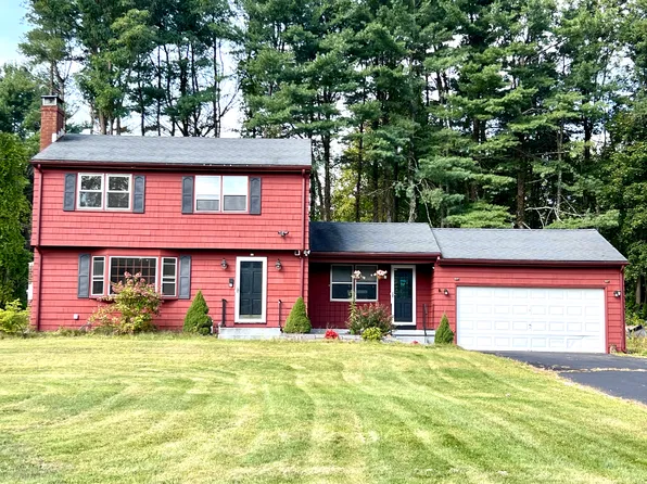 13 Meadowbrook Ln, Avon, CT 06001