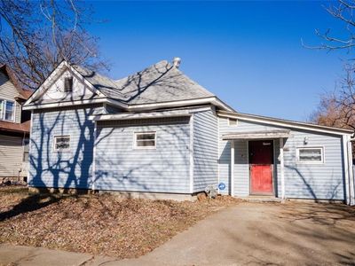 2405 Grand Ave, Parsons, KS, 67357