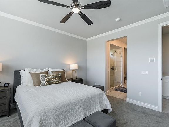 5th image of 9625 Windwood Ln