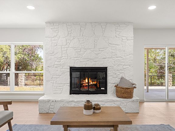 3rd image of 5105 Fairway Cir