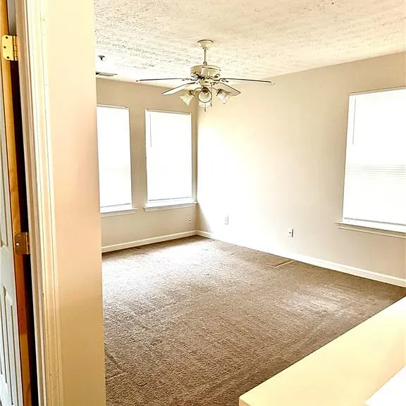 3162 Panthers Trce — Photo 14