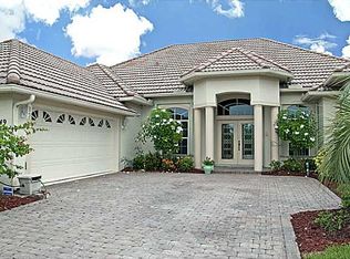 4049 NW Willow Creek Dr, Jensen Beach, FL 34957