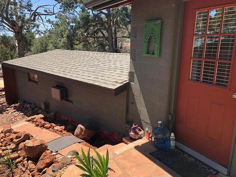 930 Brewer Rd — Photo 2