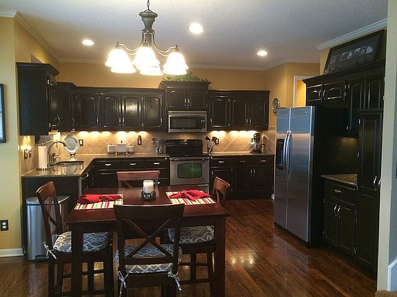 Spacious Kitchen
