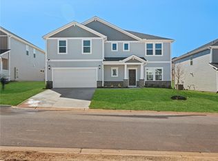 917 Burghley Cir, Greer, SC 29651
