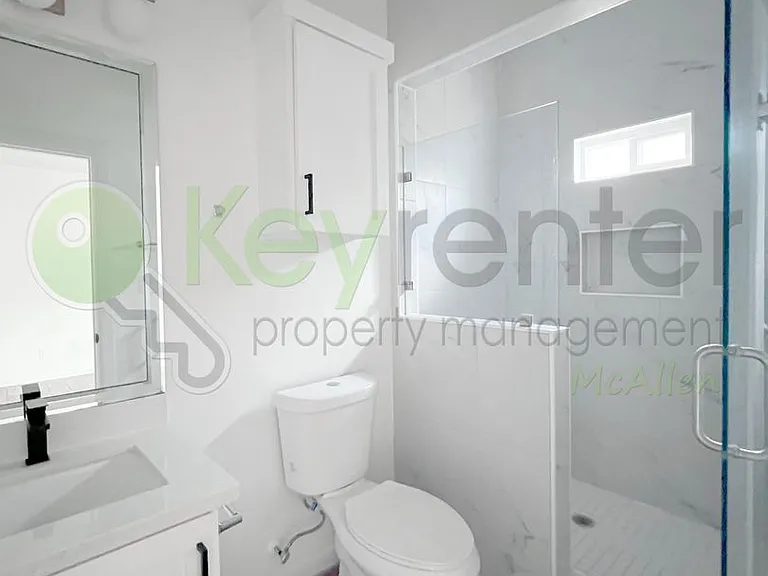 1000 N Woodson Ave #2 — Photo 18