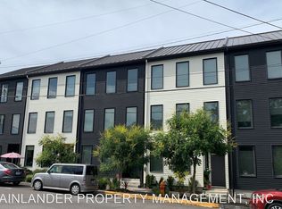 1611 SE Glenwood St, Portland, OR 97202