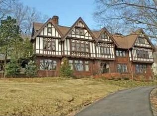 62 Undercliff Rd, Montclair, NJ 07042