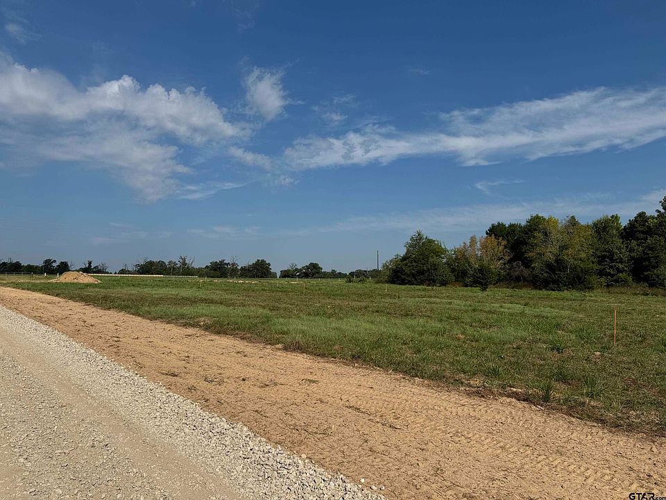 2nd image of 148 Private Road 5296
