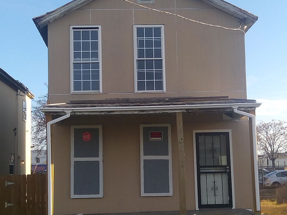 1st image of 8 E 19th St