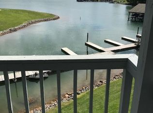 100 Dockside Cir UNIT 203, Moneta, VA 24121