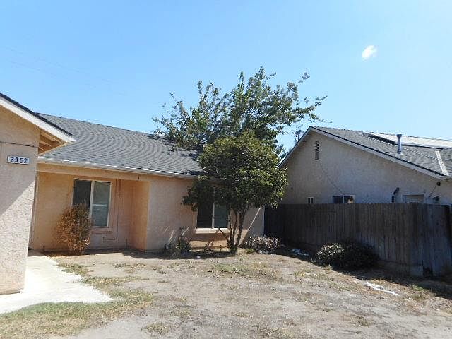 1st image of 3952 E Pine Ave