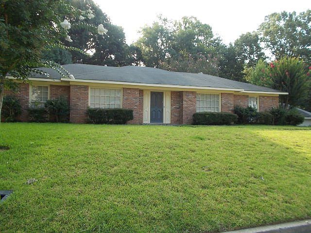 1st image of 3105 Highland Dr
