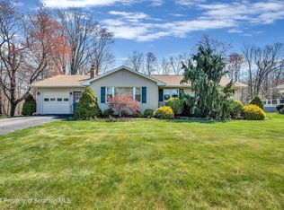 209 Shady Dr, Roaring Brook Twp, PA 18444