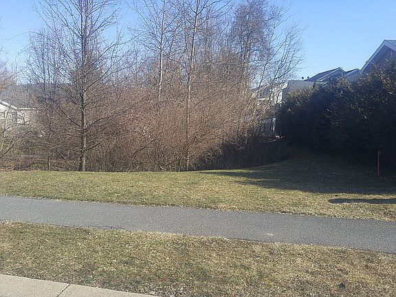3rd image of 1220 Ghaner Rd