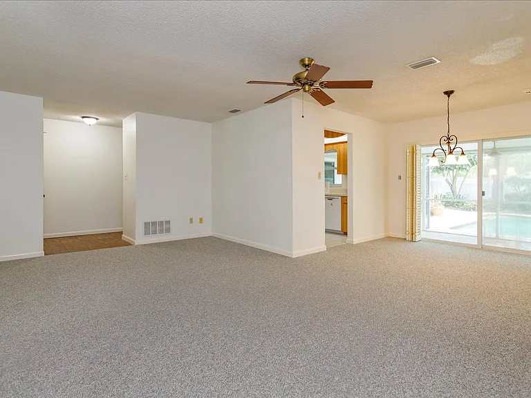 1192 Lady Susan Dr — Photo 2